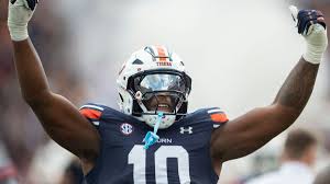Amaris Williams, a former five-star prospect, became the latest Auburn  football player to announce his intent to transfer Friday. See link below  ⬇️ bit.ly/49k5dwm