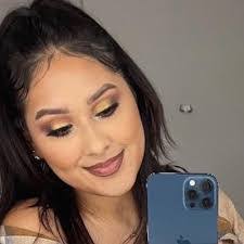 Cassandra Torres's Instagram, Twitter & Facebook