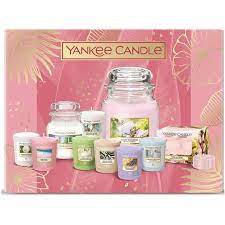 Looking for a candle gift, or a candle gift set, our range of wholesale products are a real feast for the eyes. Yankee Candle Wow Candle Giftset