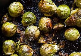 If You Aren T Aware Of All The Delicious Meals You Can Make With A Skillet Here Is A Bunch Of Scrumptio Roasted Brussel Sprouts Brussel Sprouts Sprout Recipes