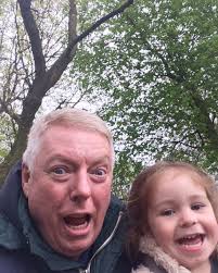 Di Burrows (@diburrows_di)