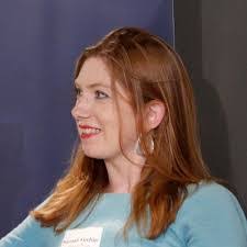 Joanne Durr's Instagram, Twitter & Facebook