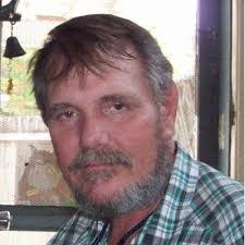 Howard Roach's Instagram, Twitter & Facebook