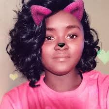 EVELYN Abraham (@abraham_evelyn)