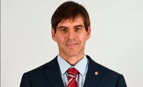 Michael Clark oficializó a Manuel Mayo en la gerencia deportiva de la U