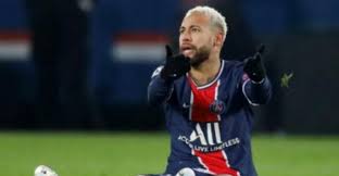Эвертон рибейру (фламенго) отправил мяч под перекладину 3:0. Ditawar Rp 14 Triliun Pun Neymar Nggak Bakal Dilepas