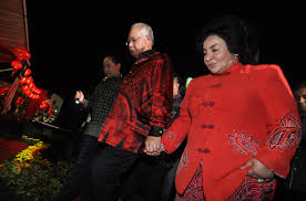 Hakikatnya ayat kejatuhan lelaki akibat perempuan bukan ayat yang menghina perempuan. Rosmah And Najib Take Turns Feeling Sorry For Each Other To Deal With Social Media Slander