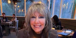 Sandra Mcadams's Instagram, Twitter & Facebook