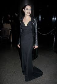Despite being almost completely terrible, maleficent made tons of money this past spring on the strength of angelina jolie's participation. No One Did Vintage Style Like Angelina Jolie Vogue