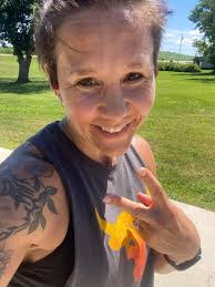 SUNDAY MESSAGE --------------- Your condition cannot change by sitting!  Dear, u better find something to do.