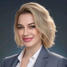 Loren Skinner's Instagram, Facebook & TikTok