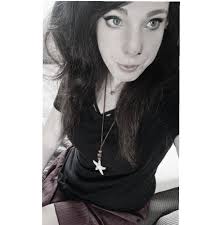 Das Video zeigte Schauspieler Frederick Lau und den Rapper bei einer  Prügelei in einer Elektromarkt-Filiale. Einen Tag später kam es zur  Tragödie!