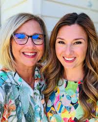 Good morning! I simply HAD to share this fabulous testimonial from my dear  friend Jeri Arnold. 🙌🏼💕 If you are having any hair issues, or simply  want to make your good hair