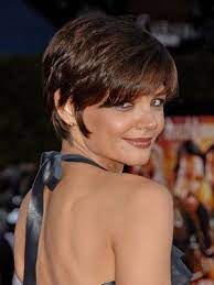 Katie Holmes Short Pixie Hairstyle Celebrity Short Hair Short Hair Styles Pixie Pixie Hairstyles