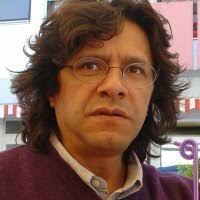 PDF) Review: Adrian Holliday (2001). Doing and Writing Qualitative Research