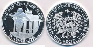 August 1961 riegeln grenztruppen der ddr (unterstützt von kampfgruppen der arbeiterklasse) in den frühen morgenstunden alle übergänge nach westberlin ab. Deutschland Moderne Medaille Feinsilber Bau Der Berliner Mauer 13 August 1961 Polierte Platte Ma Shops