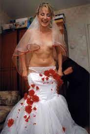Nude Brides - Real Sexy Brides on Their Wedding Day