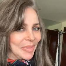 beˈɾonika ˈkastɾo), full name verónica judith sáinz castro alba (born 19 october 1952), is a mexican actress, singer, producer, former model and presenter. Veronica Castro Cumple 68 Anos Y Lo Celebra Con Sus Seguidores El Informador