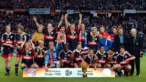 The jersey is in size l. Dfb Pokalsieger 1998 Fc Bayern Munchen