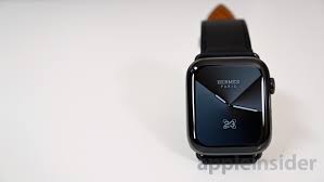 Some bands contain magnets and may cause interference with compass on apple watch. Hands On With The Black Hermes Apple Watch Series 5 Appleinsider
