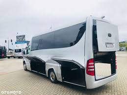 Nie Uszkodzony Autobus Mercedes Benz Cuby Sprinter 519 Cdi Tourist Hd Line Dostepny Ze Stoku Nie Pierwszy Wlasciciel Srebrny D Luxury Van Cars Trucks Van