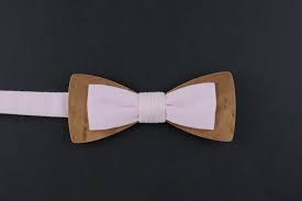 Collection de eric gelinas • dernière mise à jour il y a 12 semaines. Noeud Papillon En Bois Loupe D Orme Et Tissu Uni Rose Pale Marqueterie 49