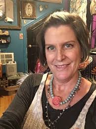 Barbara Re's Instagram, Twitter & Facebook