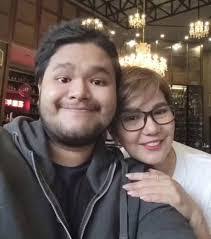 Adi Perez's Instagram, Twitter & Facebook