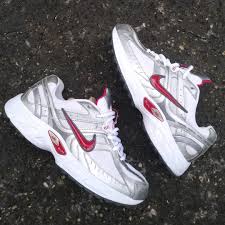 Nike Compete 2008 Nike Sneakers Shoes Sneakers