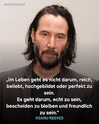 Flora Blum (florablumart)