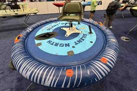 Alina Becker explores her desires on a platform kayak