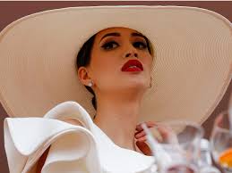 Recession Warning Sign: the Rich Are Saving Money, Not Spending It