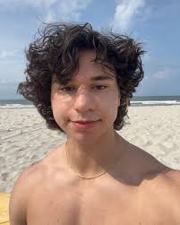 Life recently • • @alpha.lion