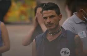 A pesar de que charly intentó opacar a su hermano en tarima, los dos artistas impresionaron a todo el público al cantar juntos sus canciones. Die Konigin Des Flusses 2 5 Grosse Enthullungen Des Erweiterten Trailers Der Staffel 2 Video Ruhm Nach Welt
