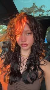 Isabella Knapp's Instagram, Twitter & Facebook