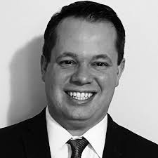 Maxim Crane Appoints John Peterson as VP of Transformation