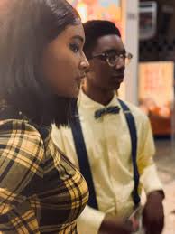 First Date : One Night. Two Teenagers. What Could Go Wrong?