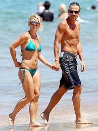 Maybe you would like to learn more about one of these? Britney Spears Mit Diesem Mann Geht Britney Gerne Baden