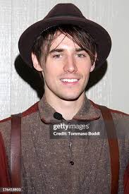 74 Sport Cast Tv Man Stock Photos, High-Res Pictures, and Images