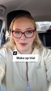 Lydia Wolfe's Instagram, Twitter & Facebook