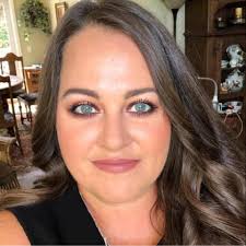 How do you add a new player to a league?