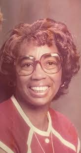 Valeria Robertson's Instagram, Twitter & Facebook