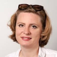 𝗜 𝗹𝗼𝘃𝗲 𝘀𝗮𝗹𝗲𝘀. 𝗜 𝗴𝗲𝗻𝘂𝗶𝗻𝗲𝗹𝘆 𝗲𝗻𝗷𝗼𝘆 𝘁𝗵𝗲  𝗽𝗿𝗼𝗰𝗲𝘀𝘀. Well, that's not something most people say, and it  definitely wasn't me years ago when I first started selling. So…