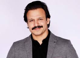 Vivek Anand Oberoi takes his Tobacco-free initiative ahead, this time with  the help of the transgender community : Bollywood News