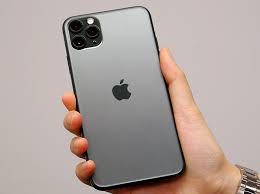 Apple Could Launch 6 7 Inch Iphone 12 In Oct And New Iphone Se Next Week Hardwarezone Com Sg