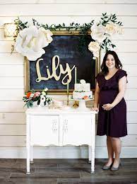 Vintage Garden Baby Shower Chicago Style Weddings Garden Baby Showers Baby Shower Venues Floral Baby Shower