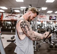 Nothing says i love the united states of america more than american flag tattoos. Chubster Tattoo Inspirations Idee Tatouage Homme Inkedlife Tattoolover Bodyart Guyswithtattoos Flag Tattoo American Flag Tattoo Military Tattoos