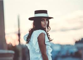 Wear this hat squarely on the head and slightly back off the face. Mane Attraction How To Wear A Hat With Long Hair