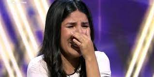 Isa Pantoja, desolada al recordar la cruel amenaza de su madre cuando era  adolescente: «Me dijo 'te voy a devolver a Perú'»