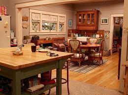 Braverman House Tour Photos From Parenthood On Nbc Com House Tours Kitchen Remodel Home Kitchens